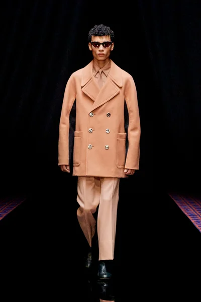 Look 21